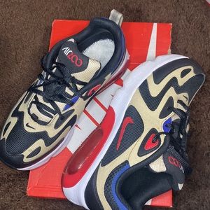 🔥 NIKE Air Max 200 (GS) - Y (big kids) sz 5; Women’s 7